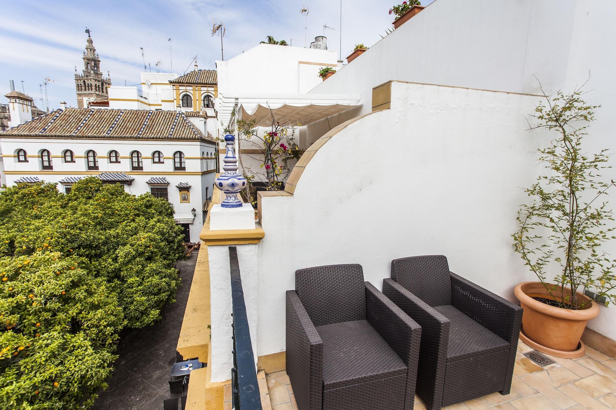Hotel Boutique Elvira Plaza Seville Exterior photo